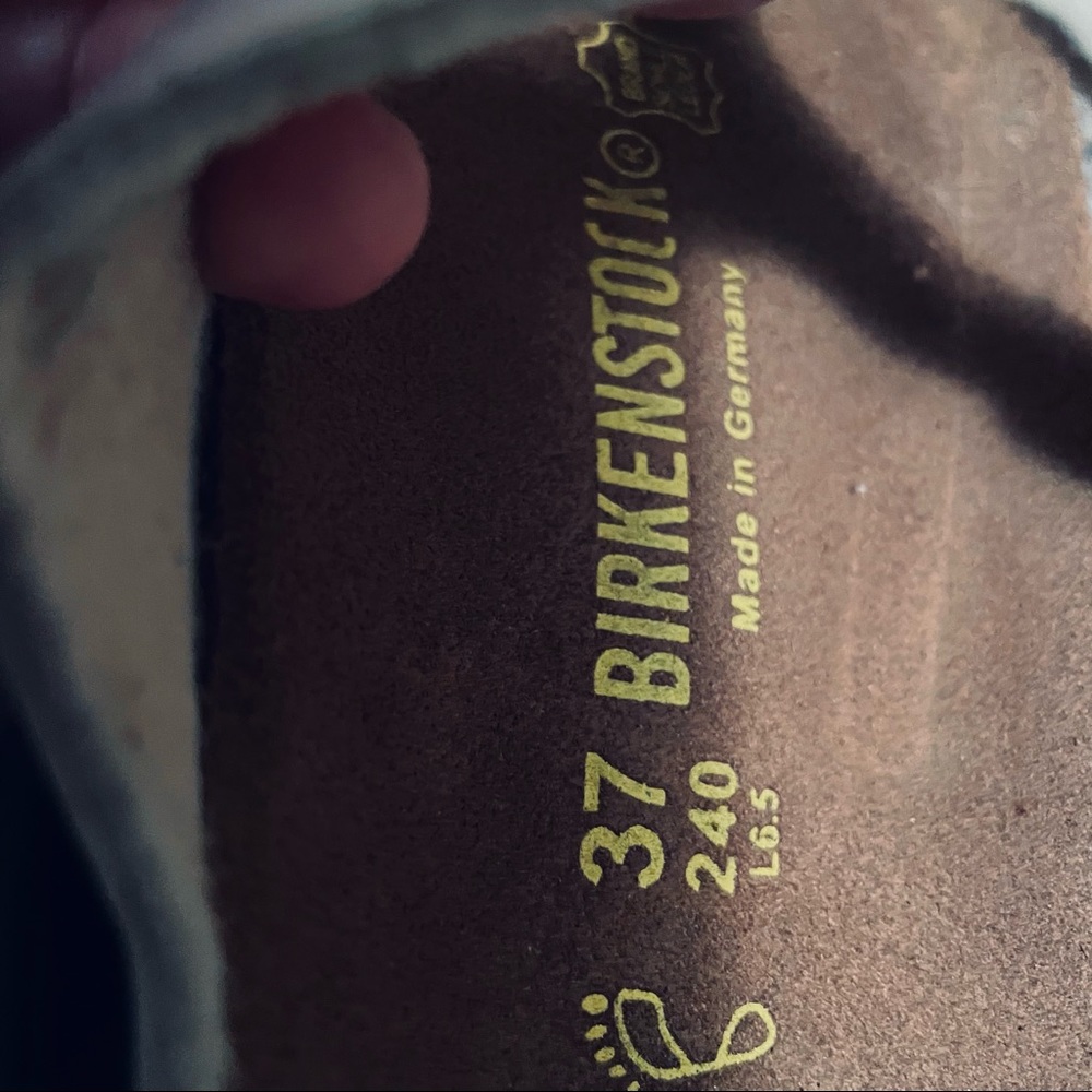 Birkenstock White Leather Thong Sandals - Picture 4 of 6